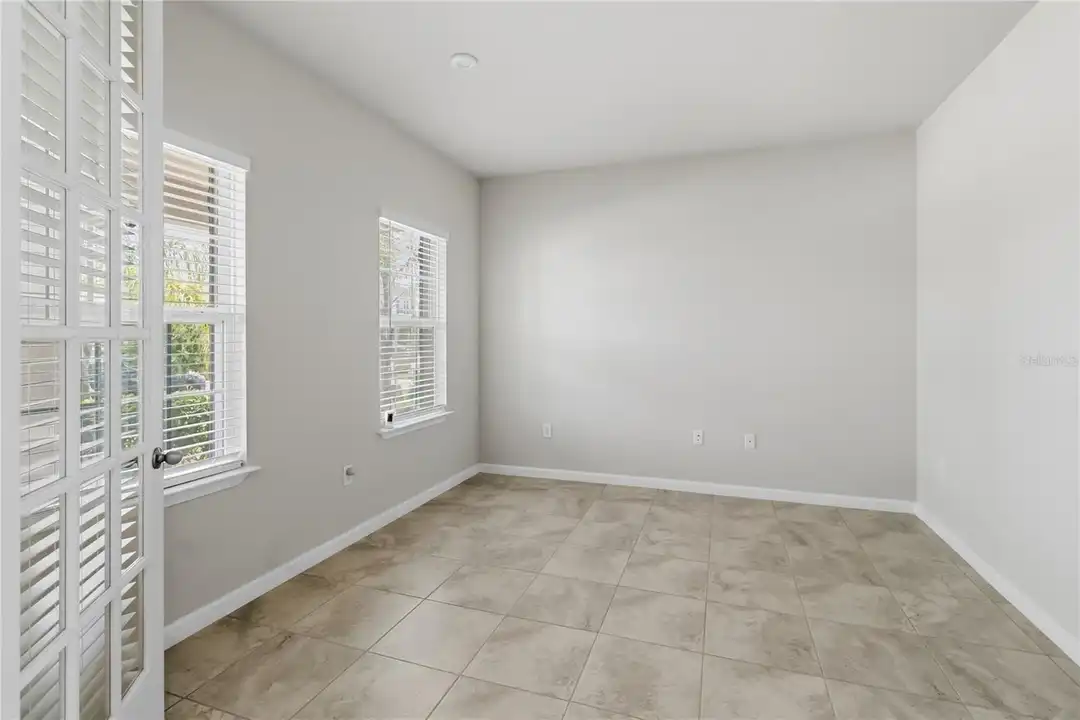 5581 Vigo Lp - View 4