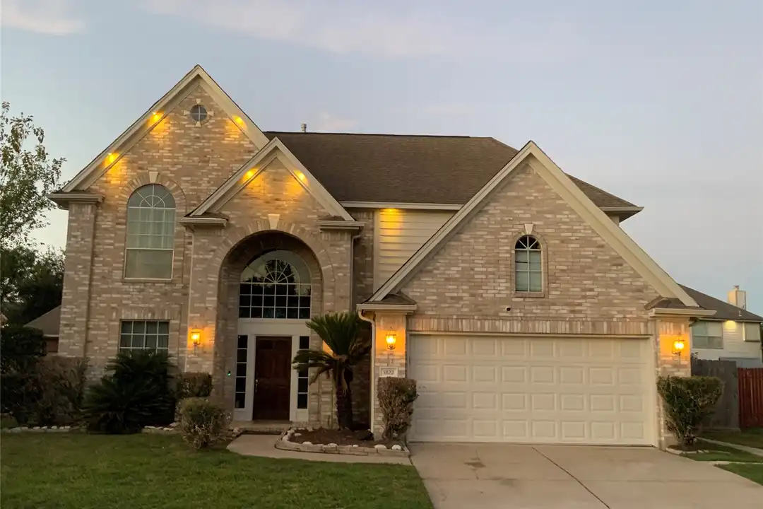 1822 Laurel Oaks Dr - View 4