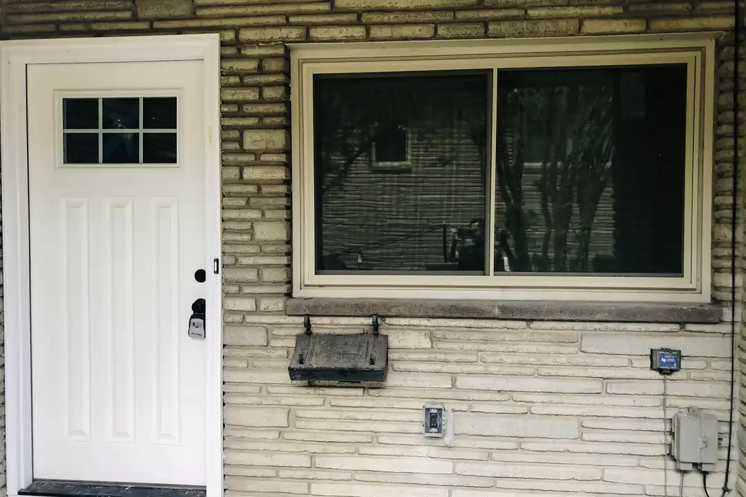 2867 Charing Rd – photo 1