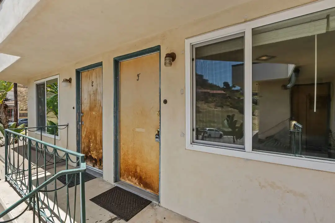 3525 Reynard Way unit F - View 3
