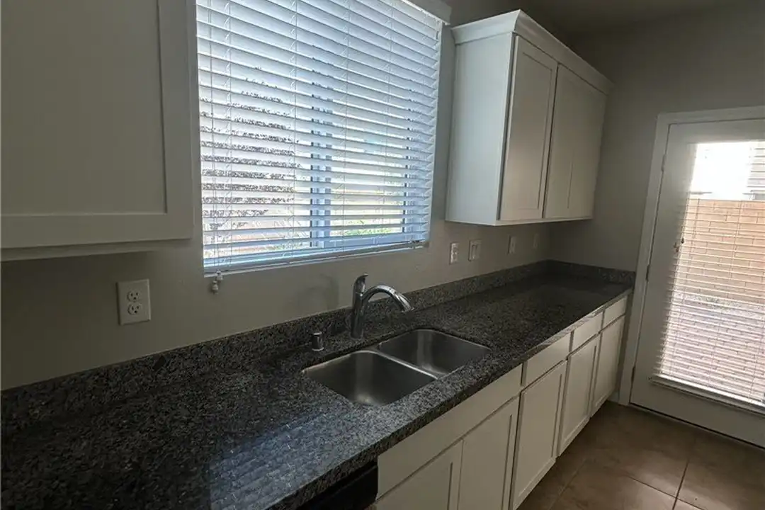 10474 Skye Night Ave - View 5