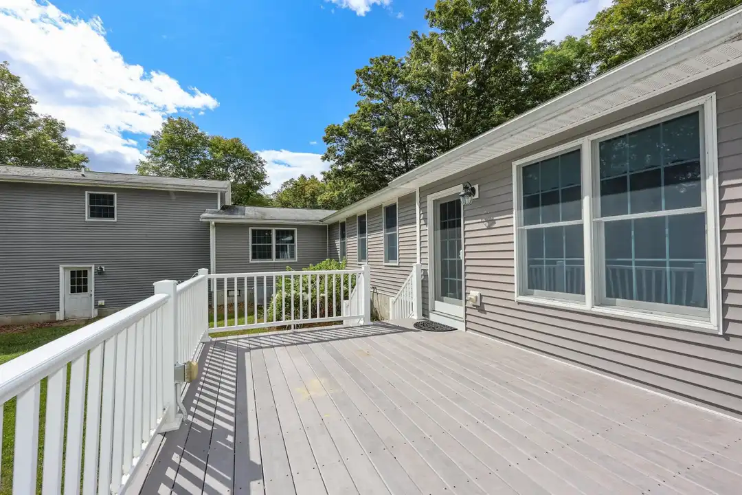 55 Holbrook Hill Rd - View 5