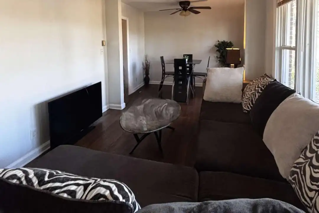 House in Atlanta - View 4