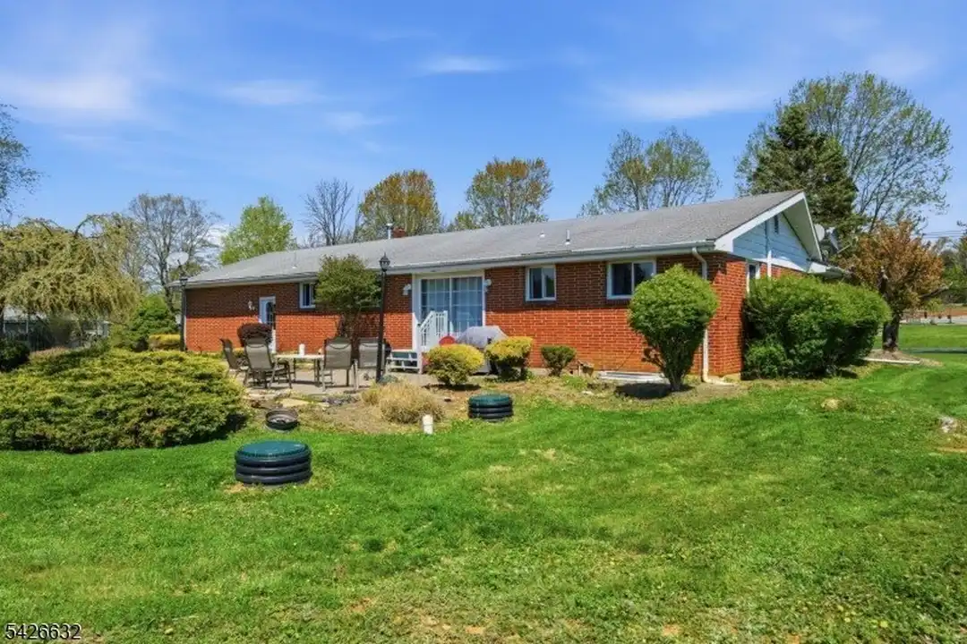 131 Califon Rd - View 3
