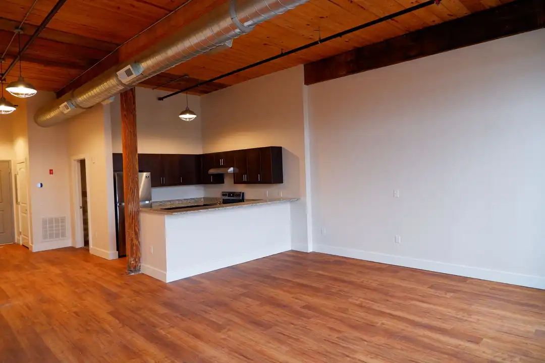 200 Esten Ave unit 438 - View 2