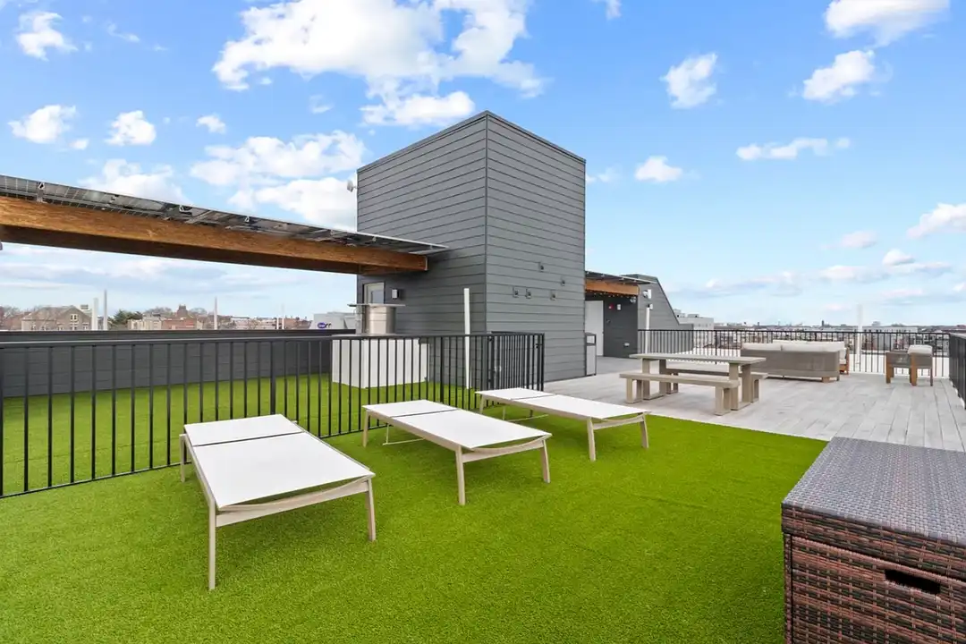 171 W. Berks St. – photo 1