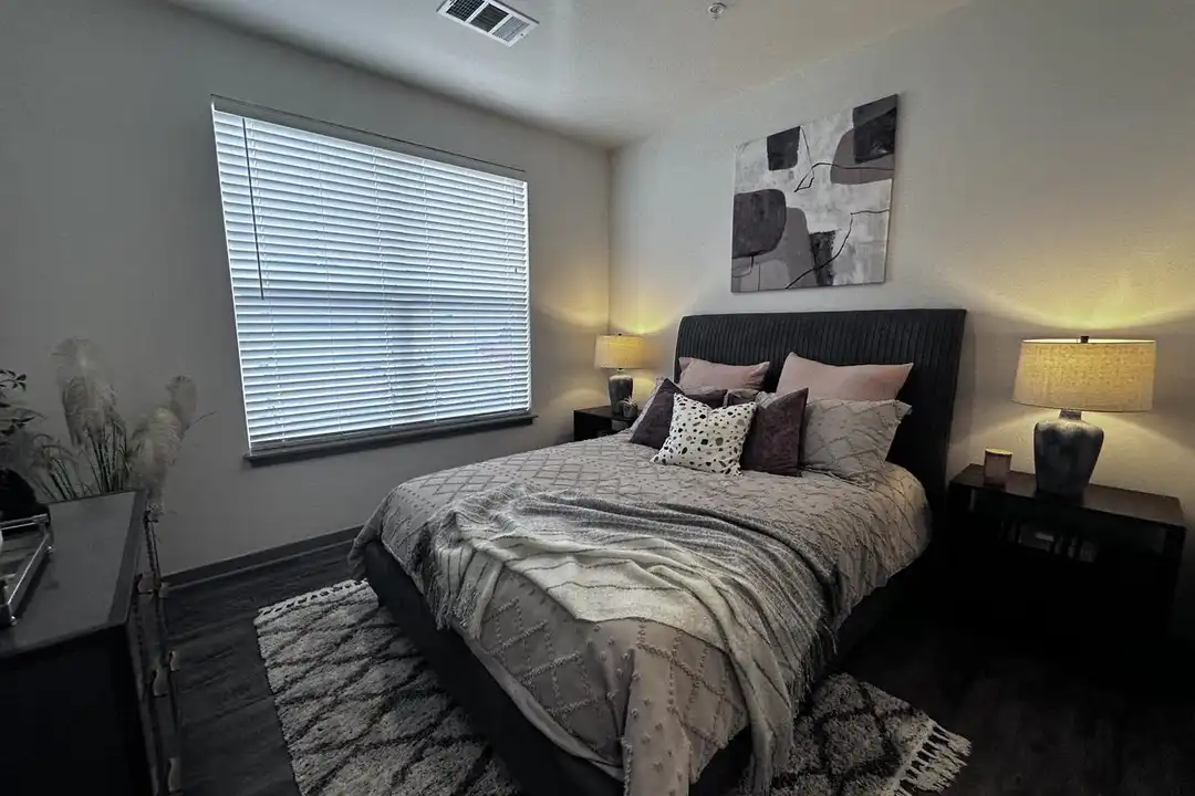 2505 Capital Dr unit C-206 - View 6