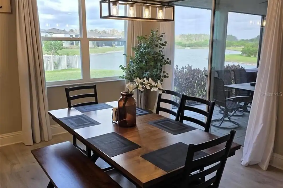 7520 Greenheart Ct - View 2