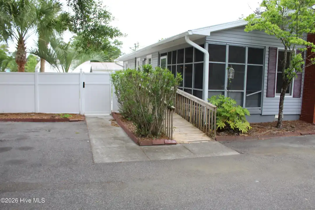 6900 13th St SW - View 4