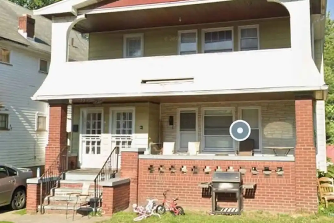 1292 E 137th St – photo 1