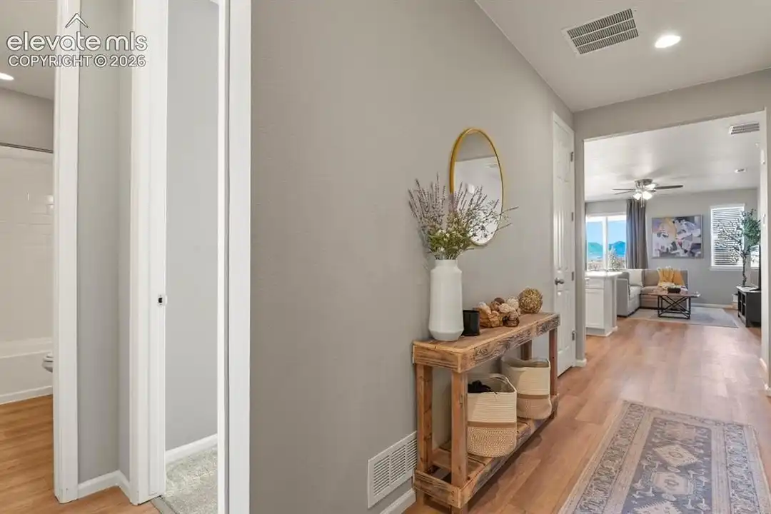 6445 Bodacious Cir - View 3