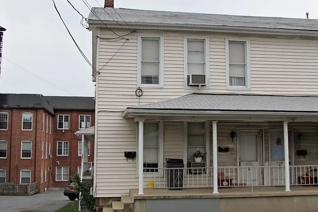 45 E Forrest Ave – photo 1 of 2