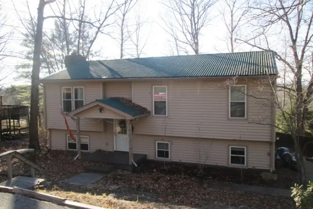 1814 Gardenspring Dr – photo 1