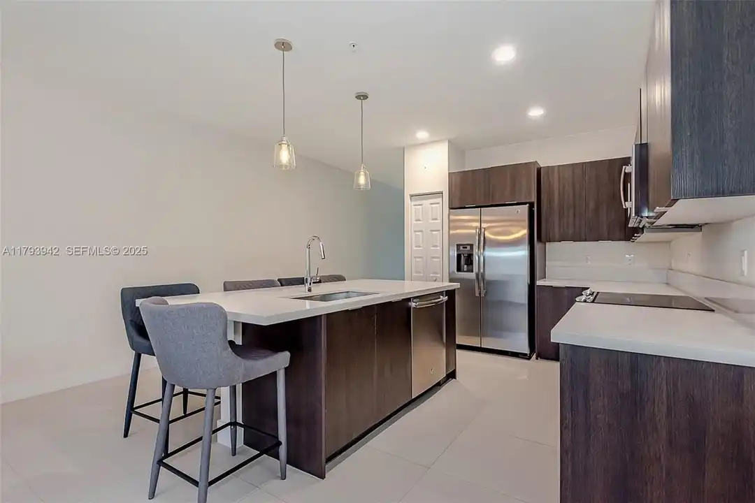 7809 NW 104th Ave unit 7 - View 3