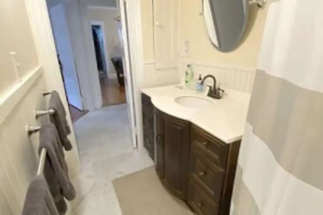 37 Ridgemont St – další