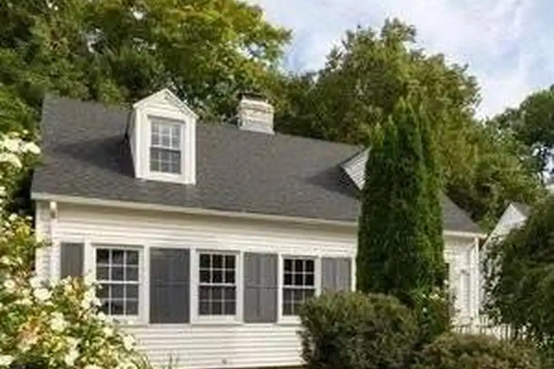 353 Circular Ave – photo 1