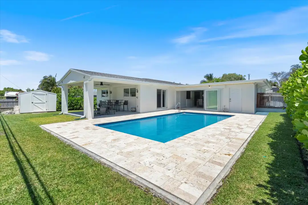 108 SE 31st Ave - View 2