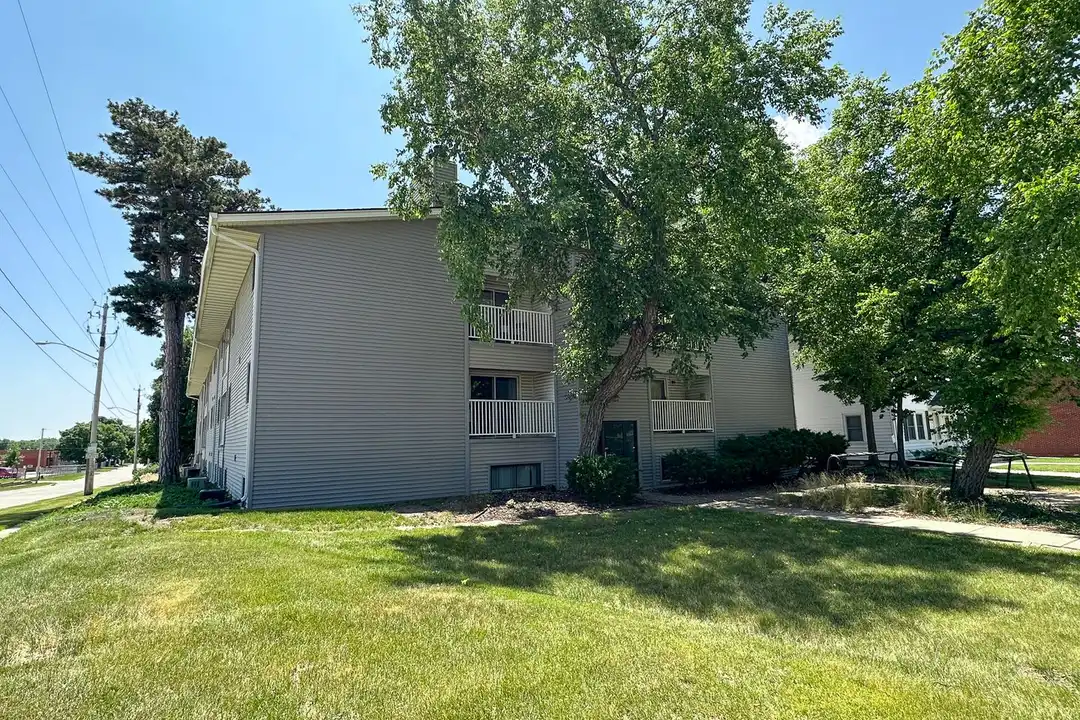 1006 Lincoln Way unit 103 - View 4