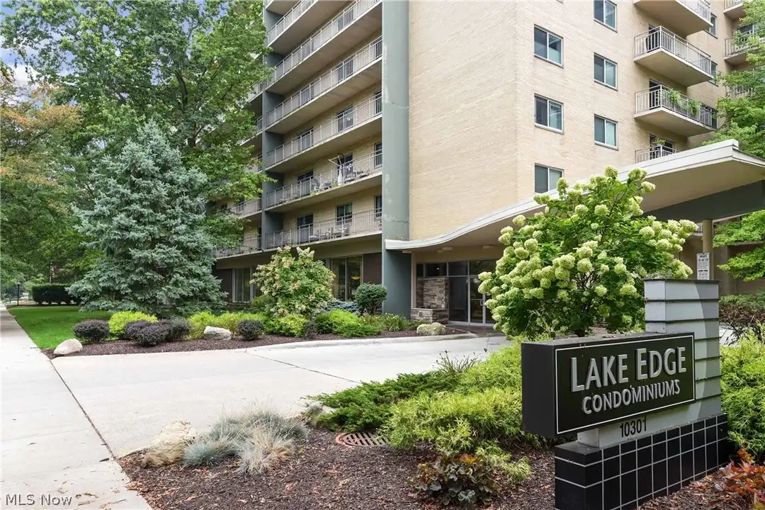 10301 Lake Ave unit 807 – photo 1