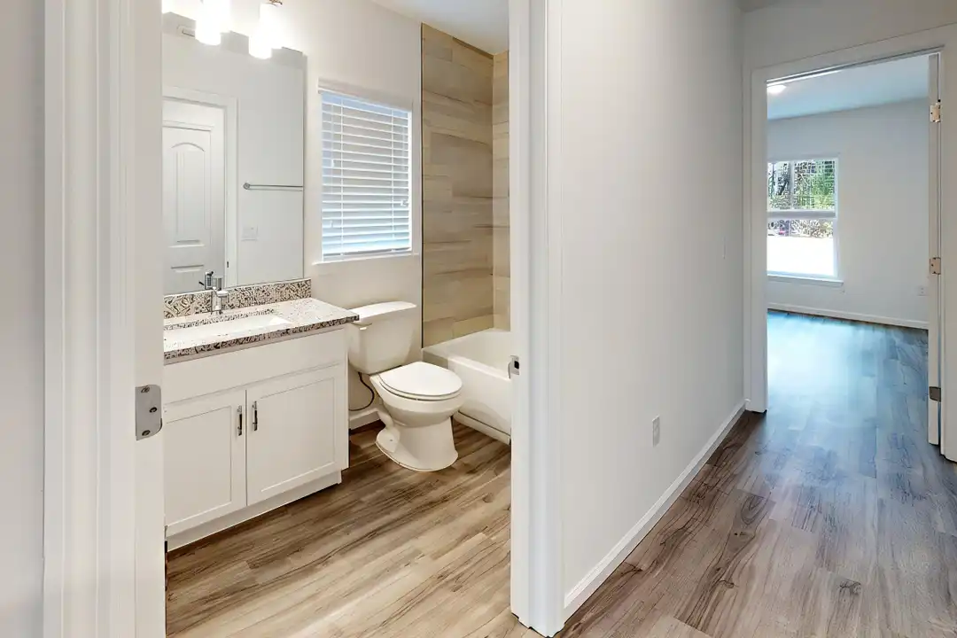 1374 Jupiter Blvd NW - View 5