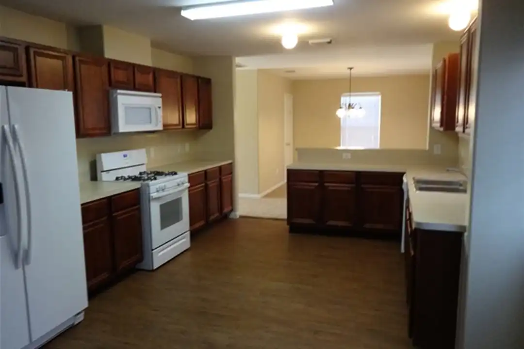 19342 Little Pine Ln - View 3