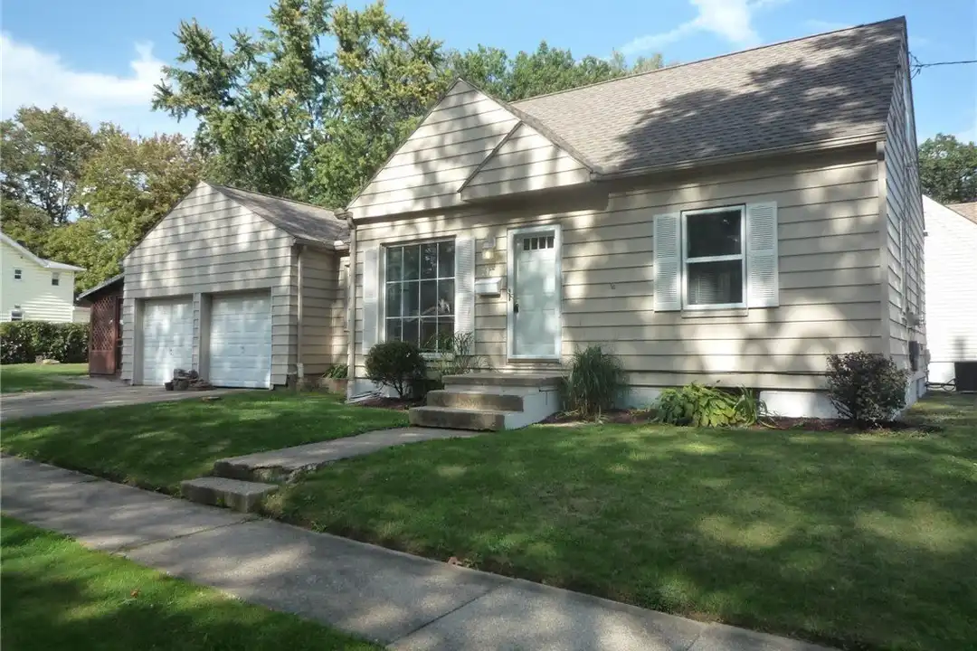 2827 Norwood St – photo 1