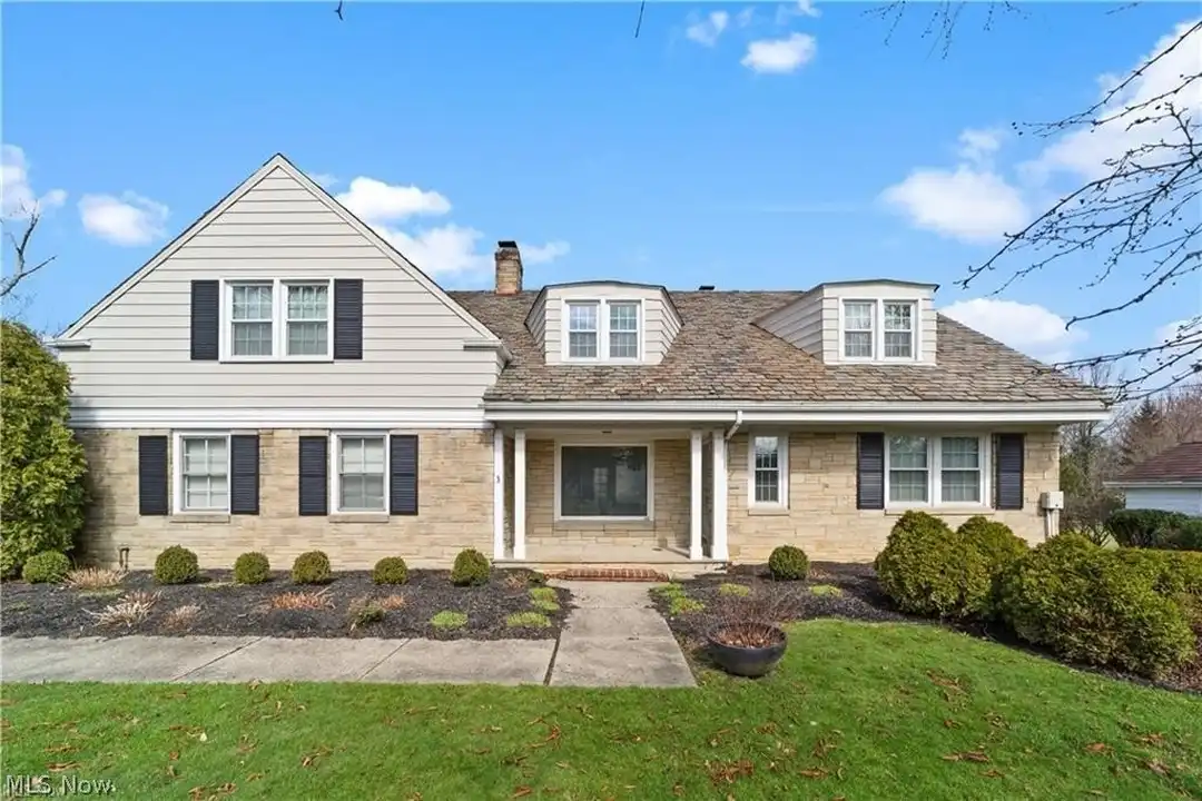 28175 Shaker Blvd – photo 1 of 20