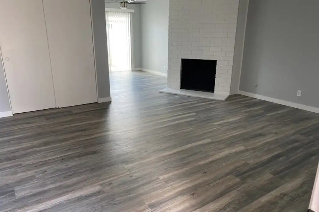 2729 W Yale Ave unit B - View 4