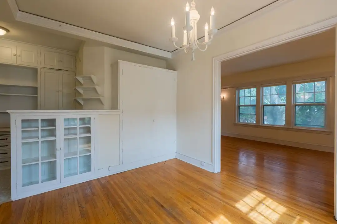 3252 Girard Ave S unit 201 - View 3