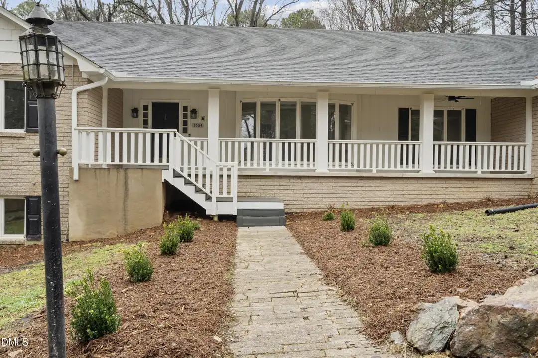 1504 Homestead Rd - View 2