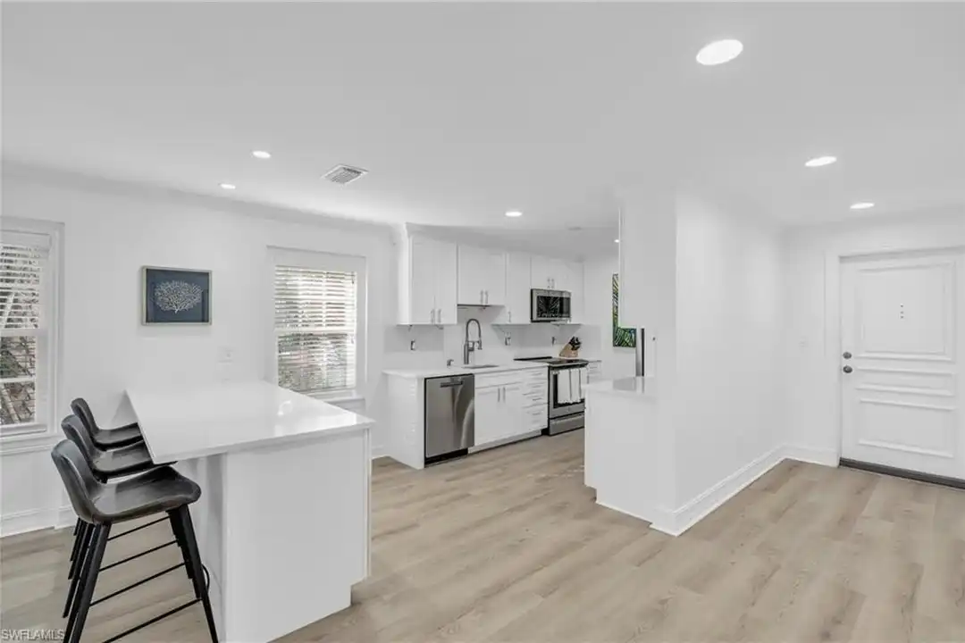 271 Broad Ave S #203 - View 6