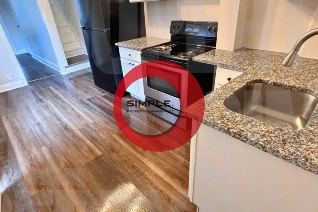 137 Wunder St – photo 1