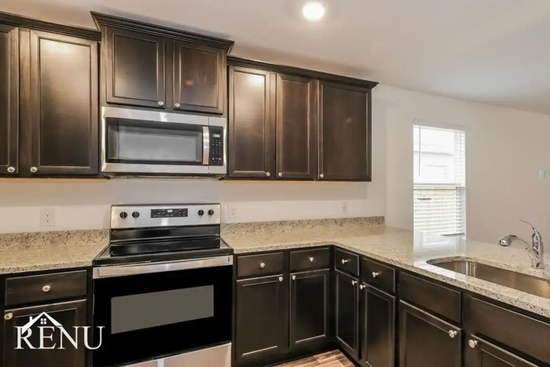 341 Sunnymeade Ln - View 4