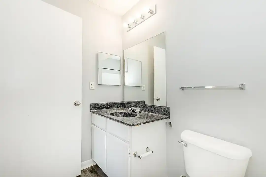 Centerville Pointe Apartments – photo 1