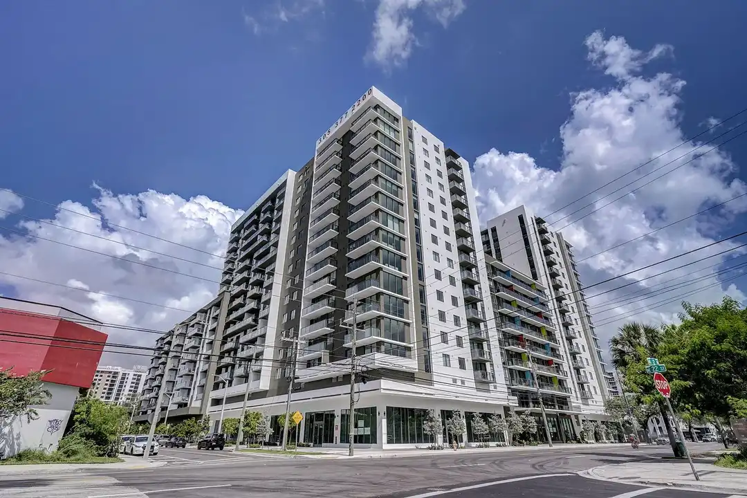 Urban 22 - View 2