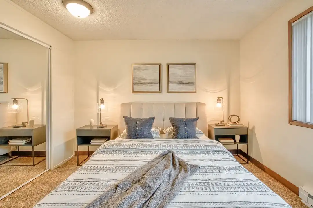 Cedar Crest Apartments - View 5