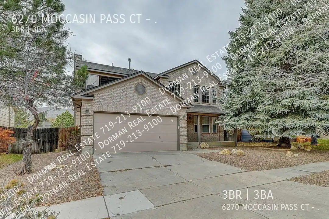 6270 Moccasin Pass Ct - View 2