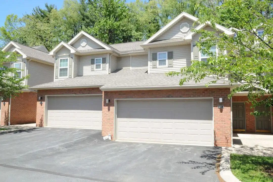 1051 Teaberry Ln – photo 1