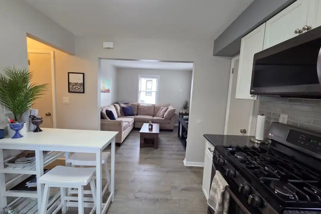166 Carmita Ave #2 - View 4