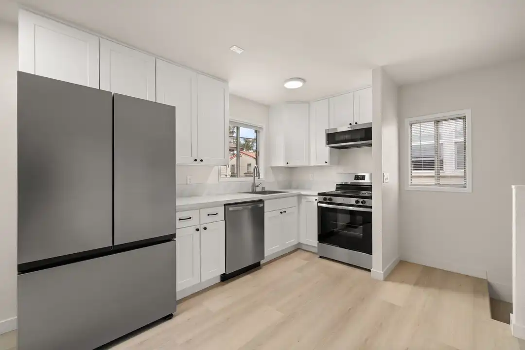 29, 33, 35 Kennebec Ave – photo 1