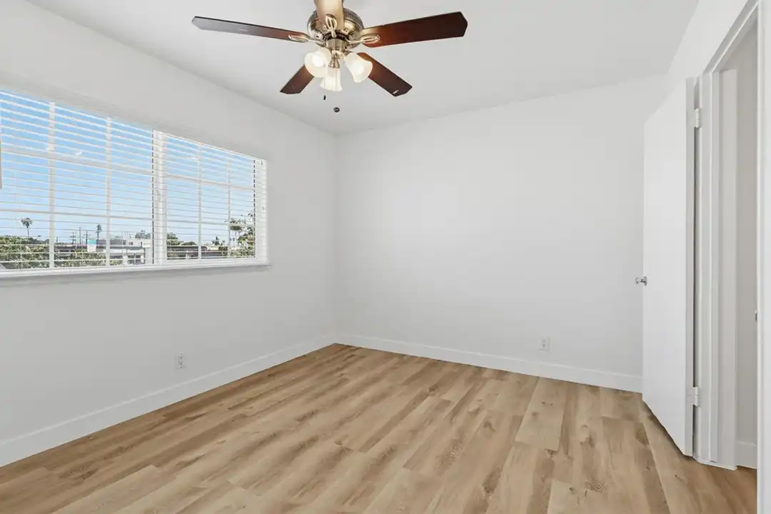 6635 Crenshaw Blvd unit 6629-15 - View 5
