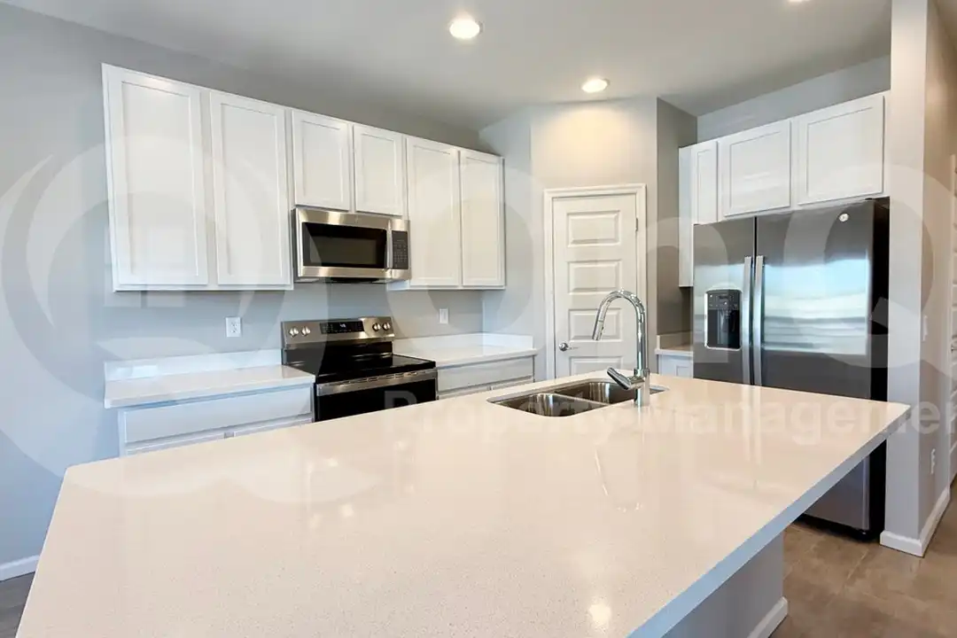 733 E Commonwealth Ave unit 24 - View 3