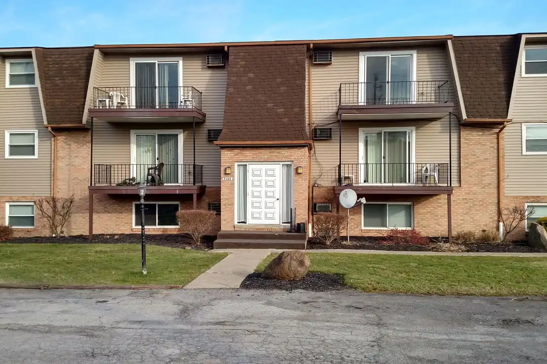 7125 Locust Ave unit 7125-11 – photo 1