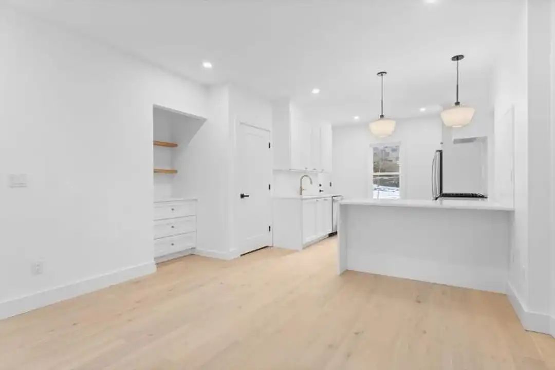 57 Weld Hill St - View 4