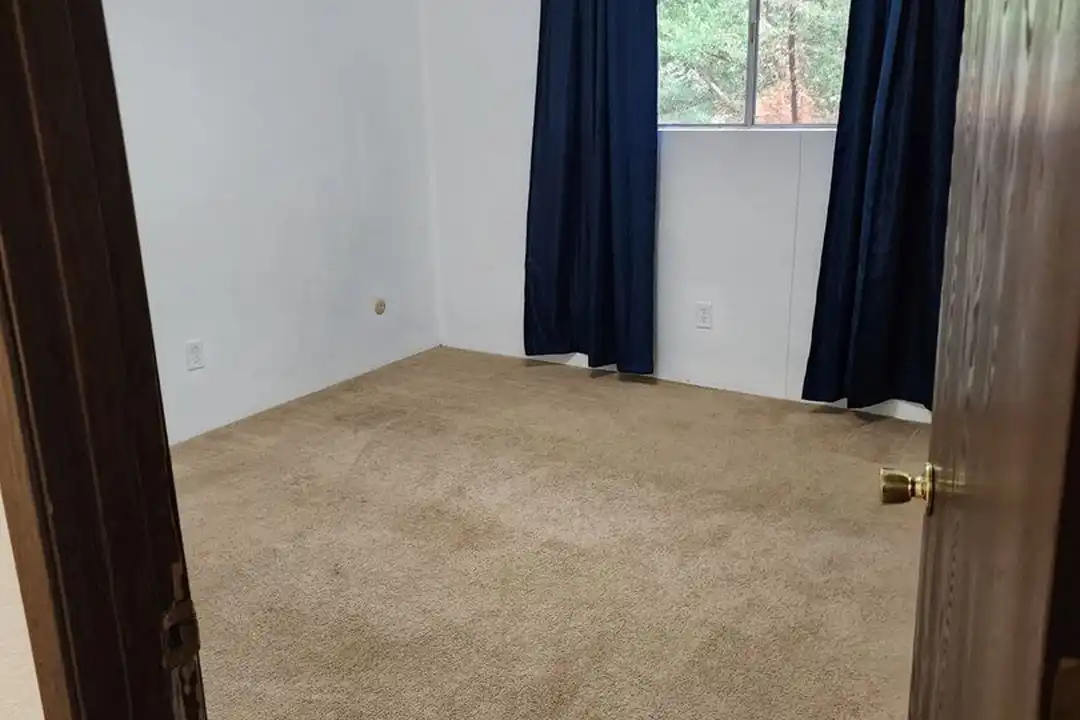 226 Mountain View Ave unit EG-0006 ! 226 Mountain View Ave #6 - View 5