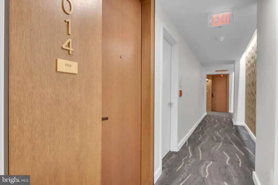 1211 Van St SE #1014 - View 5