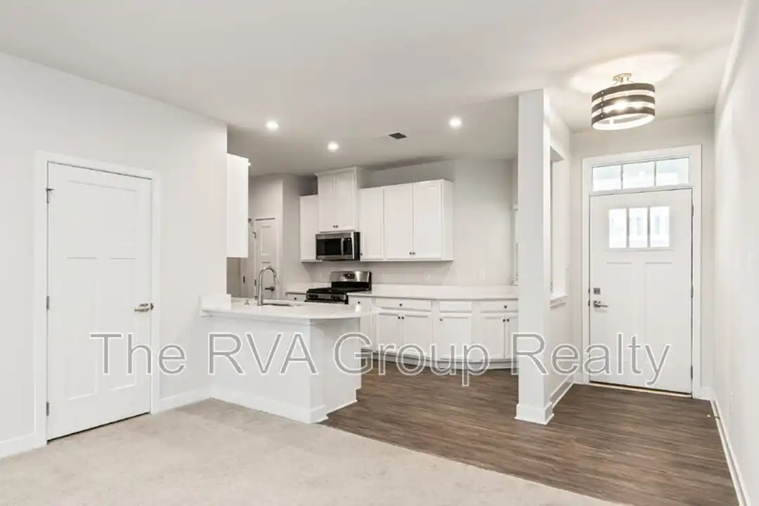 9065 Spring Green Loop - View 6