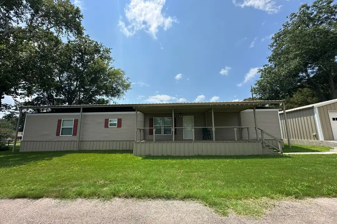 13807 County Rd 220 unit # 3 – photo 1