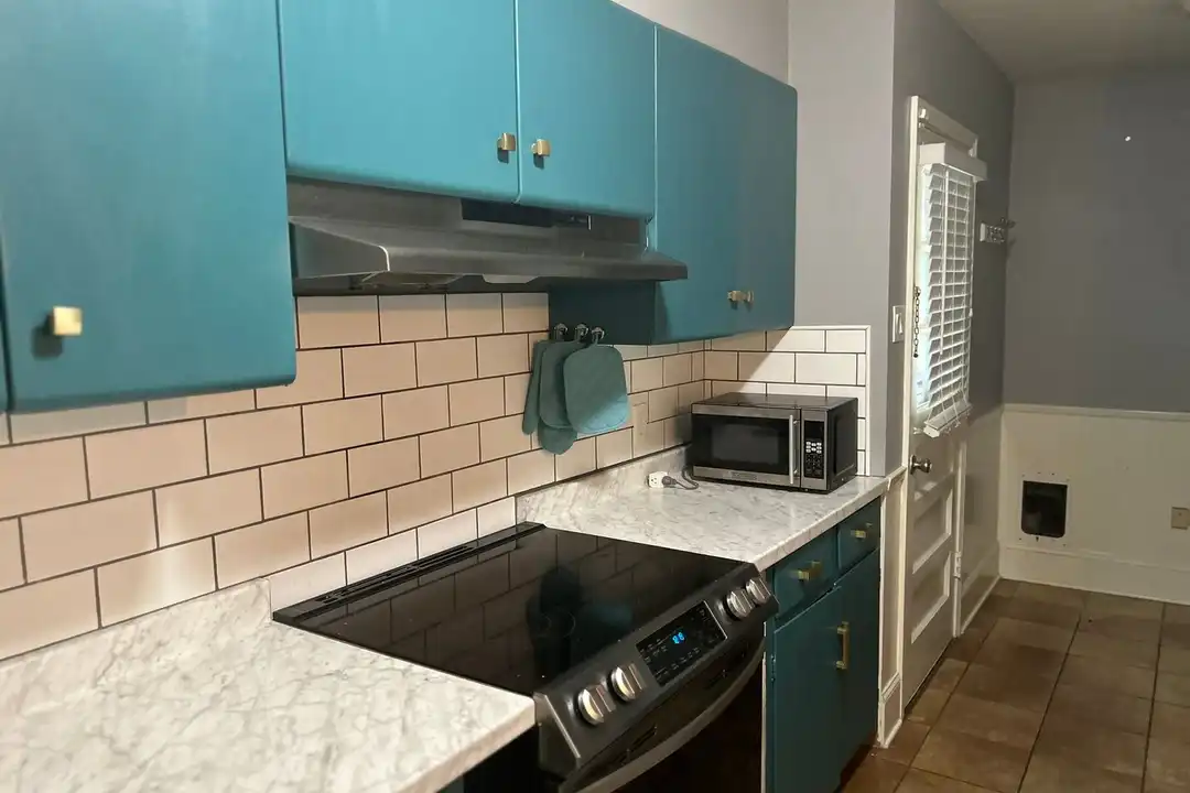 1561 Wilbec Rd - View 6