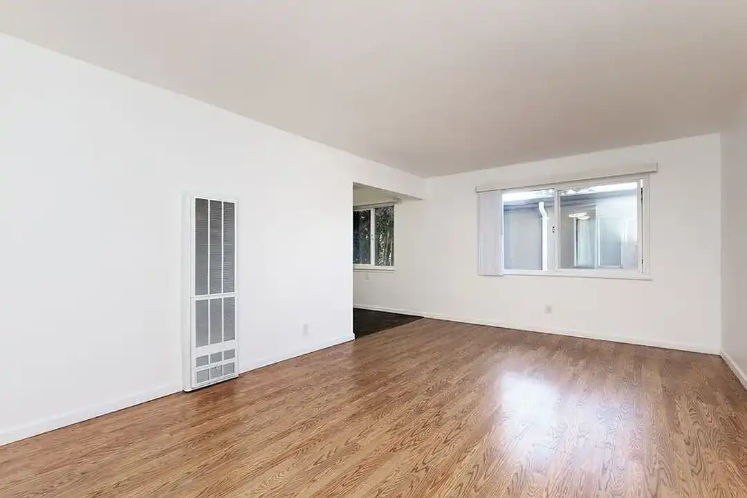 370 Staten Avenue - View 2